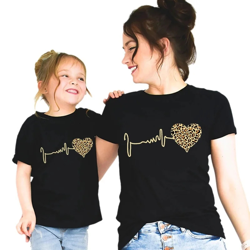 Leopard Heart Family T-shirt M - огляд і ціна Plant Parent T Shirt